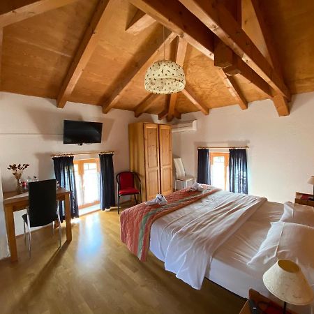 Qui Wolf Udine Hotel Collalto Kültér fotó
