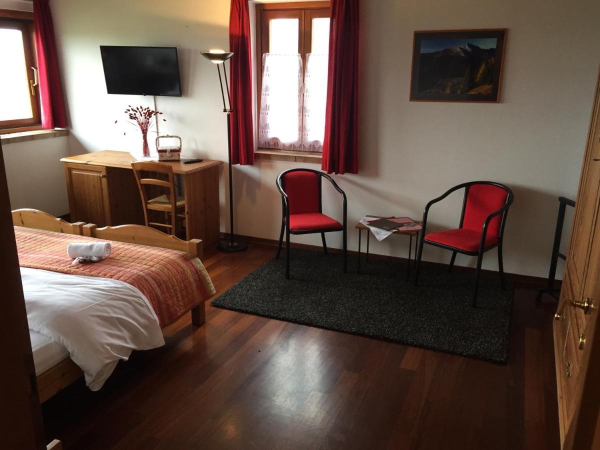 Qui Wolf Udine Hotel Collalto Kültér fotó